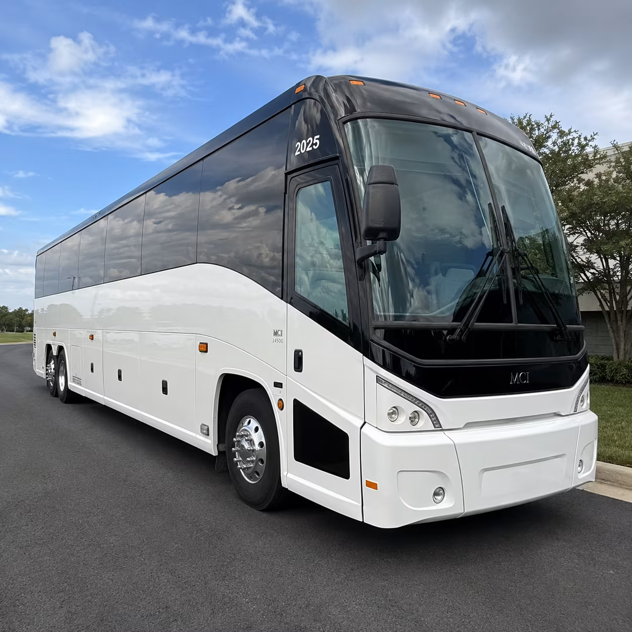 employee shuttle buses to fort myers industrial and distribution sites