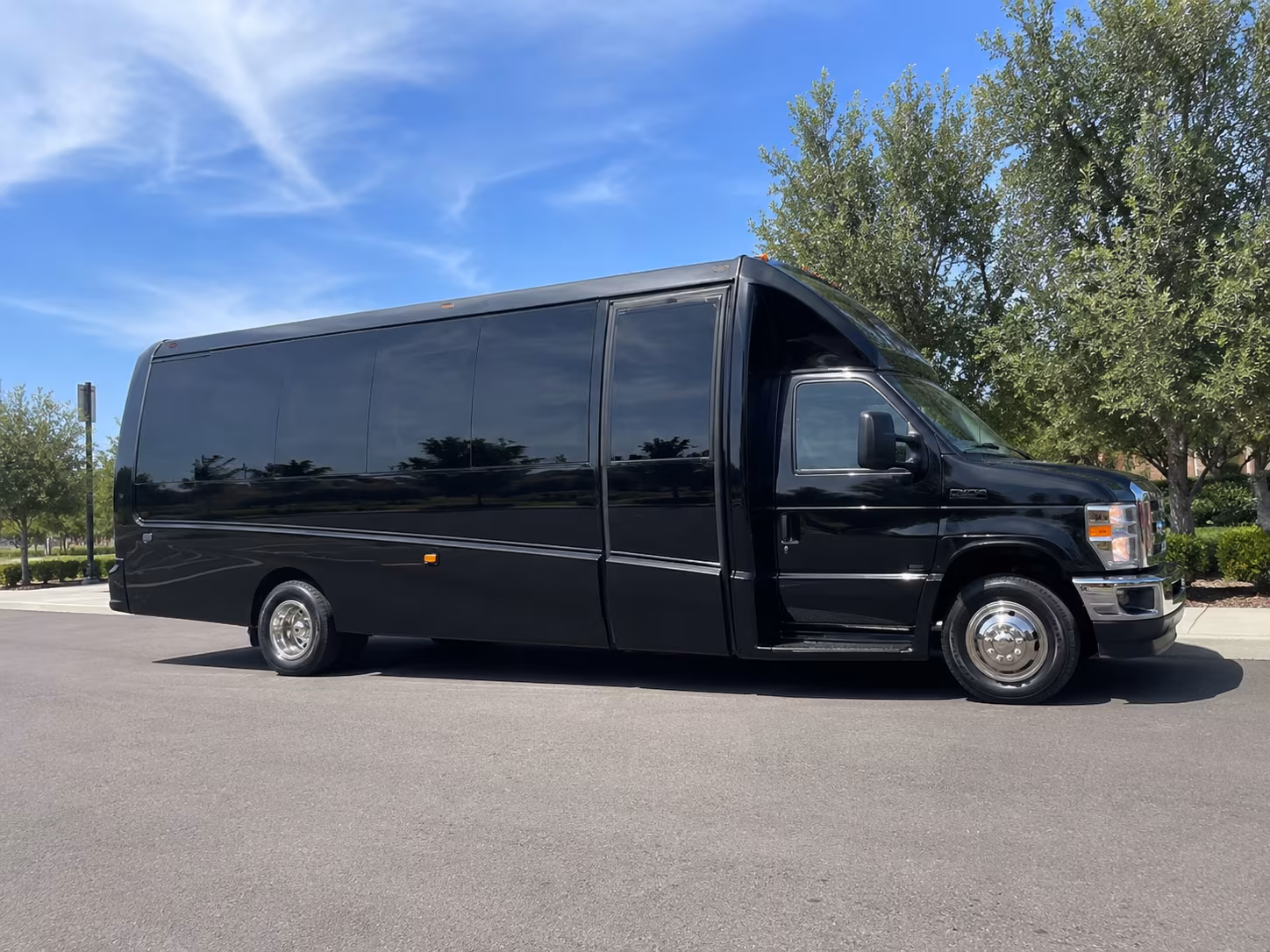fort myers bus rentals