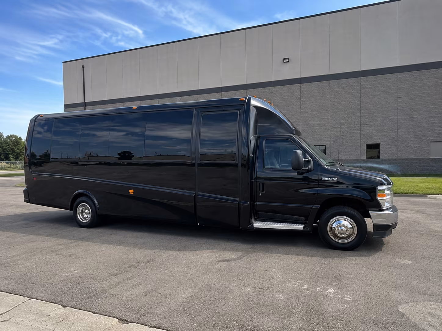 fort myers concert transportation onboard seating