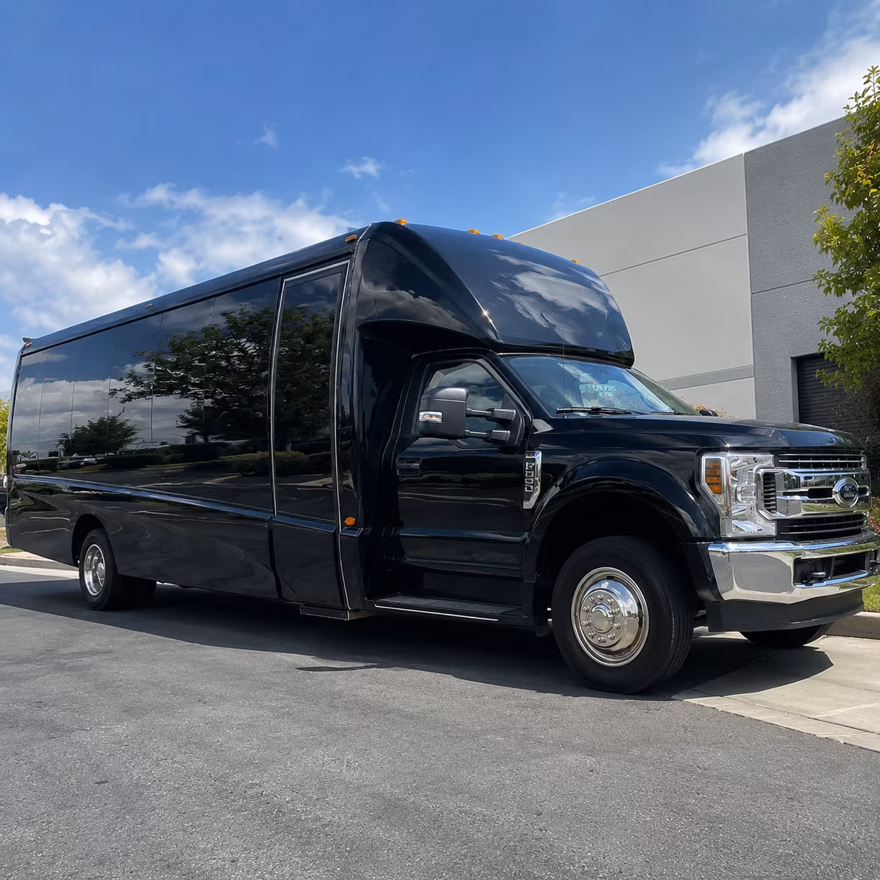 minibus rentals for fort myers prom groups of every size
